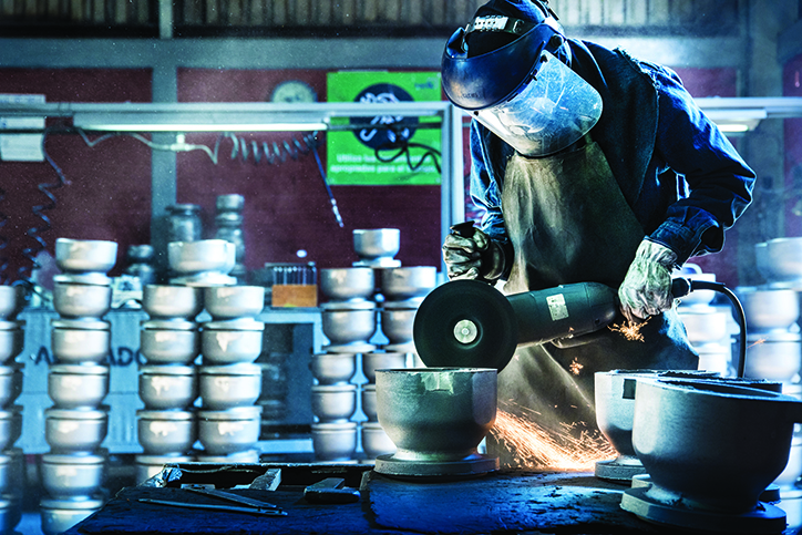 KSB, manufacturing valves and hydraulic pumps for the industry