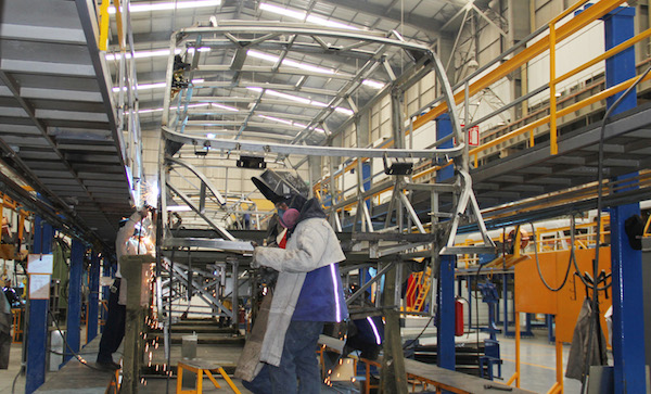 Mercedes-Benz Buses celebrates 28 years manufacturing heavy vehicles