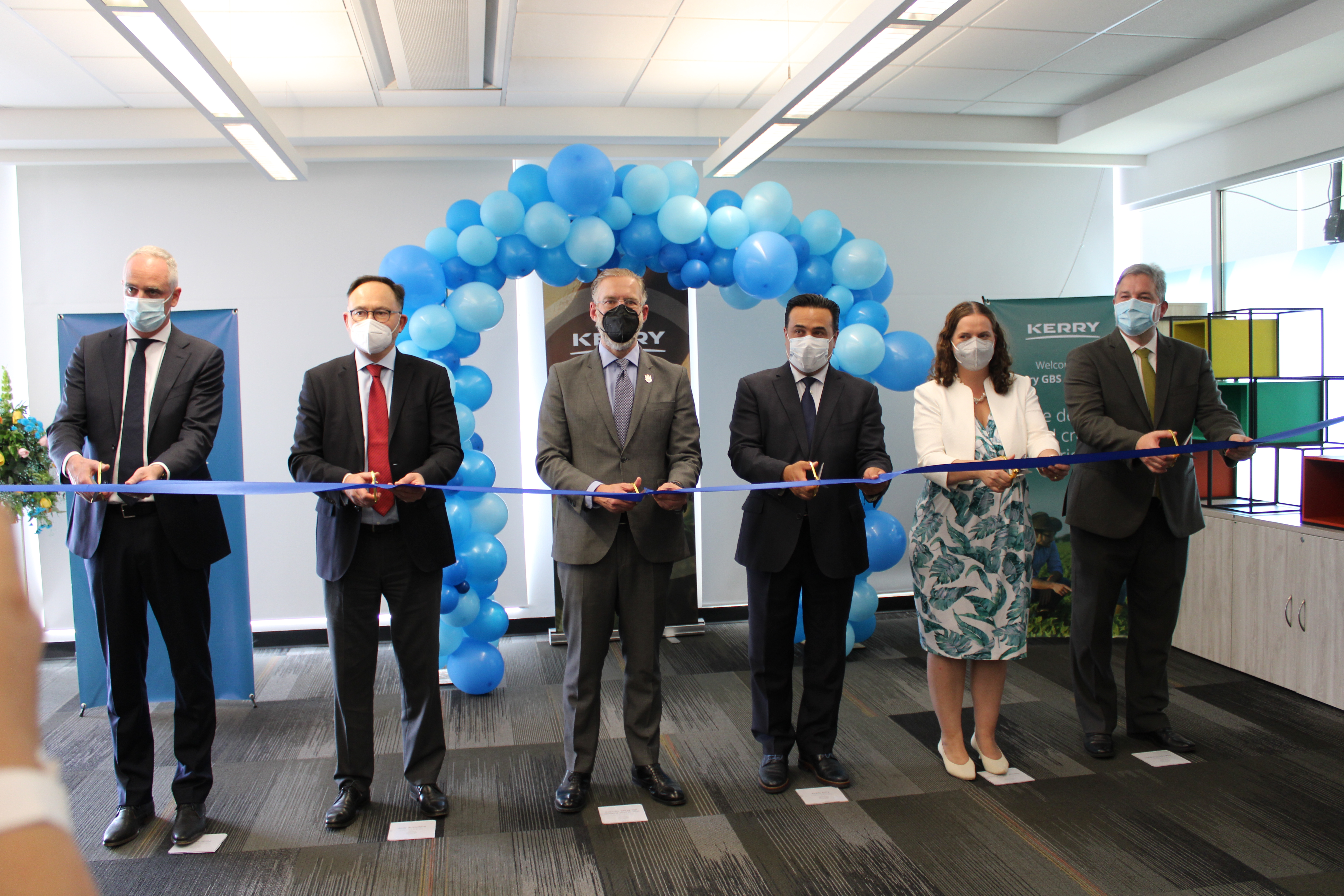 Kerry opens his GBS Americas in Querétaro; will serve the entire continent