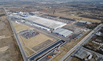 Pros and Cons between Buying and Leasing Industrial Buildings