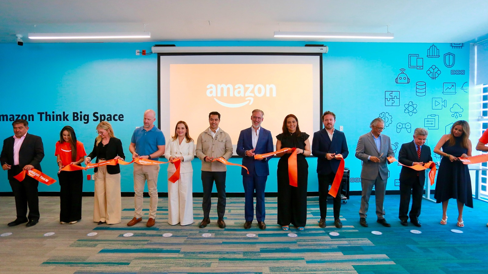 Querétaro makes history with Latin America’s first AWS space for artificial intelligence